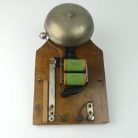 Voorwerpen Adlib\V17559-a.jpg; V17559; ; Elektrische belElectric bell